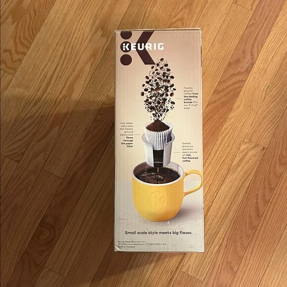 Keurig K-Mini Plus Coffee Maker in Light Gray. New With Tags - Picture 3 of 4